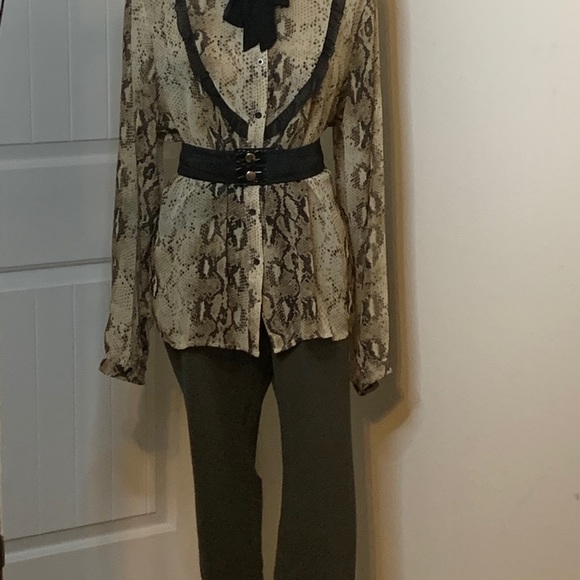 Snake Print Blouse - Picture 4 of 4